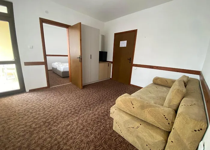 хотел м1 Primorszko